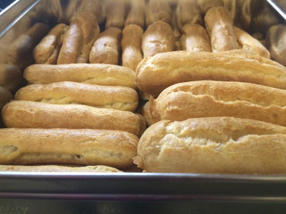 HORNEANDO ECLAIRS